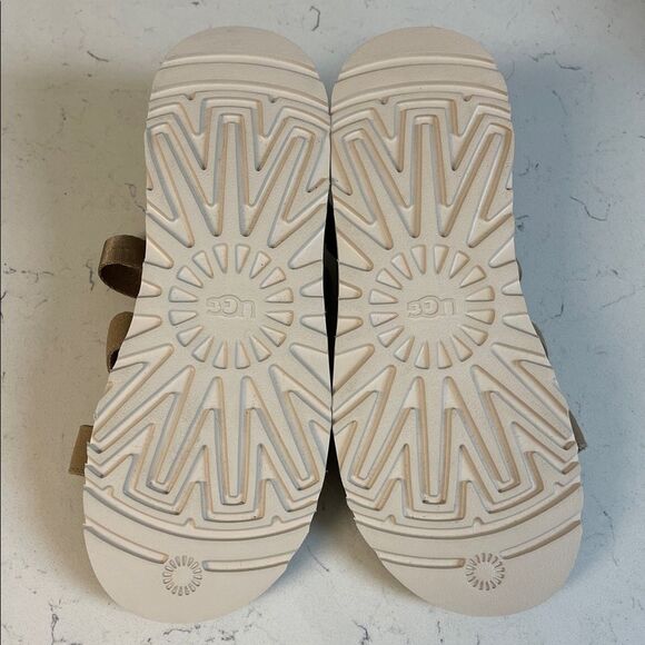 UGG Goldencoast Multis-trap Sandal \'Sand\' Tan Sandals Mens 10 1153095 main image 4
